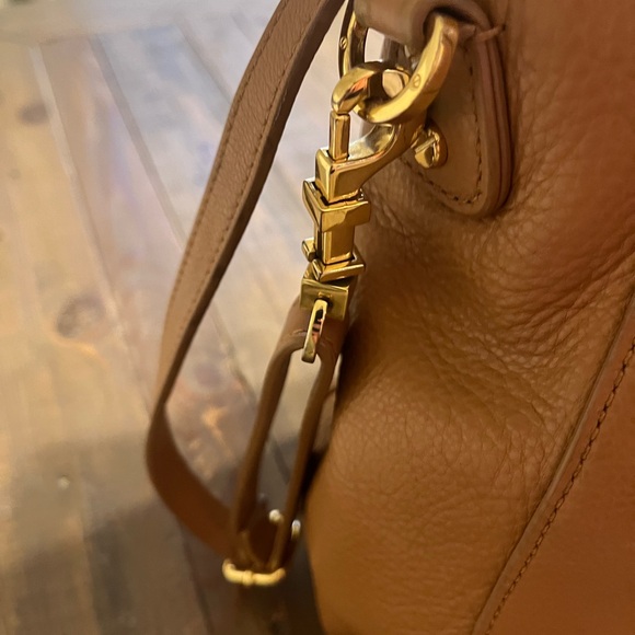 Tory Burch Large Shoulder Bag - Picture 8 of 10